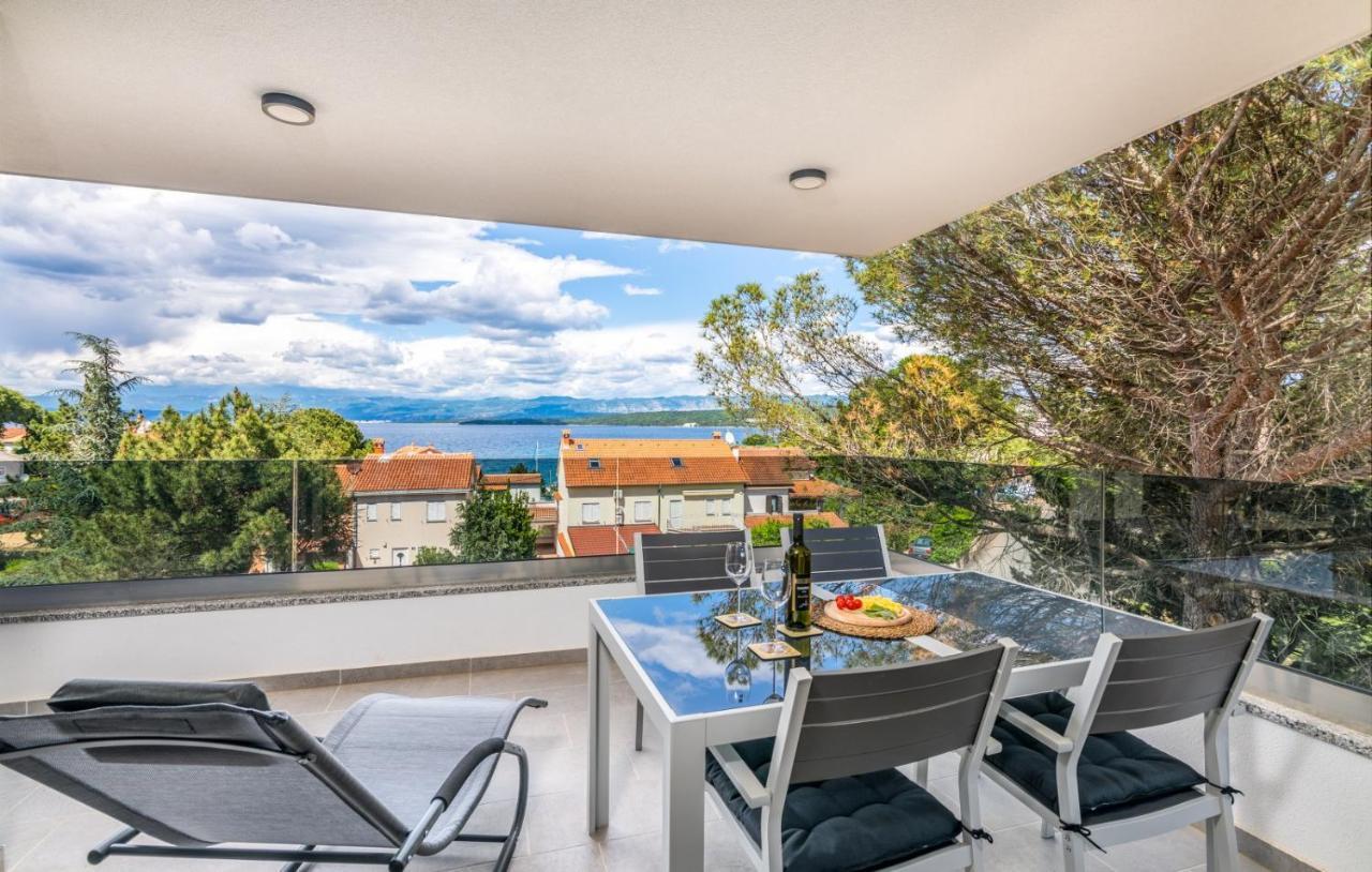 Apartments Elle Luxury Vantacici Малинска Экстерьер фото